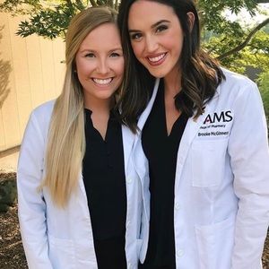 Meet your Posher, Brooke